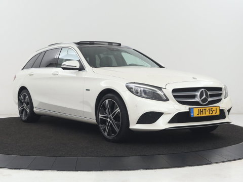 Mercedes-Benz C-Klasse Estate 300 e Business Solution AMG Limited | Panoramadak | Leder Exclusief | Burmester Surround | Stoelverwarming | Camera | Carplay | Dodehoek detectie | Navigatie | Full LED