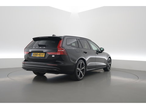 Volvo V60 2.0 T6 Plug-in hybrid AWD Plus Dark | Stoel 4 & Stuur Verwarming | achteruitrijcamera | Memory | 19" |