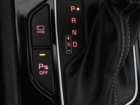 Kia Niro 1.6 GDi Hybrid DynamicLine | Carplay | Camera | Adaptive cruise | Digital cockpit | Half leder | Parkeerhulp | Navigatie | Climate control | DAB