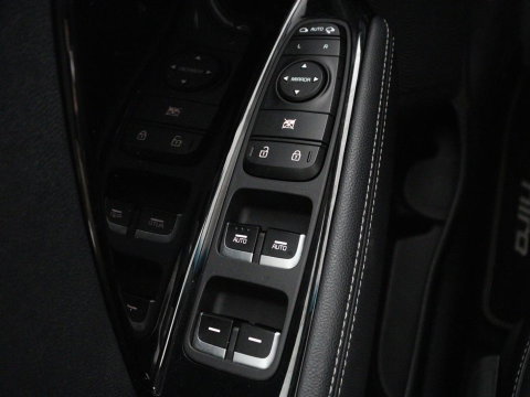 Kia Niro 1.6 GDi Hybrid DynamicLine | Carplay | Camera | Adaptive cruise | Digital cockpit | Half leder | Parkeerhulp | Navigatie | Climate control | DAB
