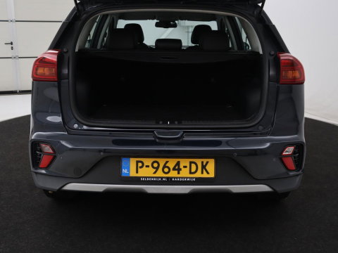 Kia Niro 1.6 GDi Hybrid DynamicLine | Carplay | Camera | Adaptive cruise | Digital cockpit | Half leder | Parkeerhulp | Navigatie | Climate control | DAB