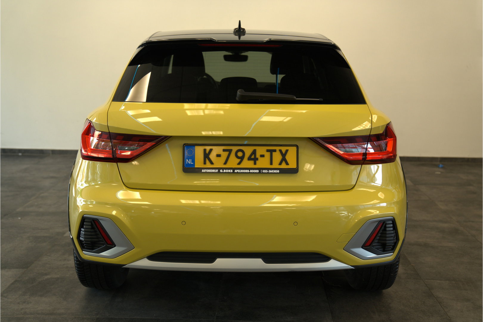 Audi A1 citycarver 35 TFSI epic Carplay PDC 17'' 24 Maanden garantie* (Vraag naar de voorwaarden)