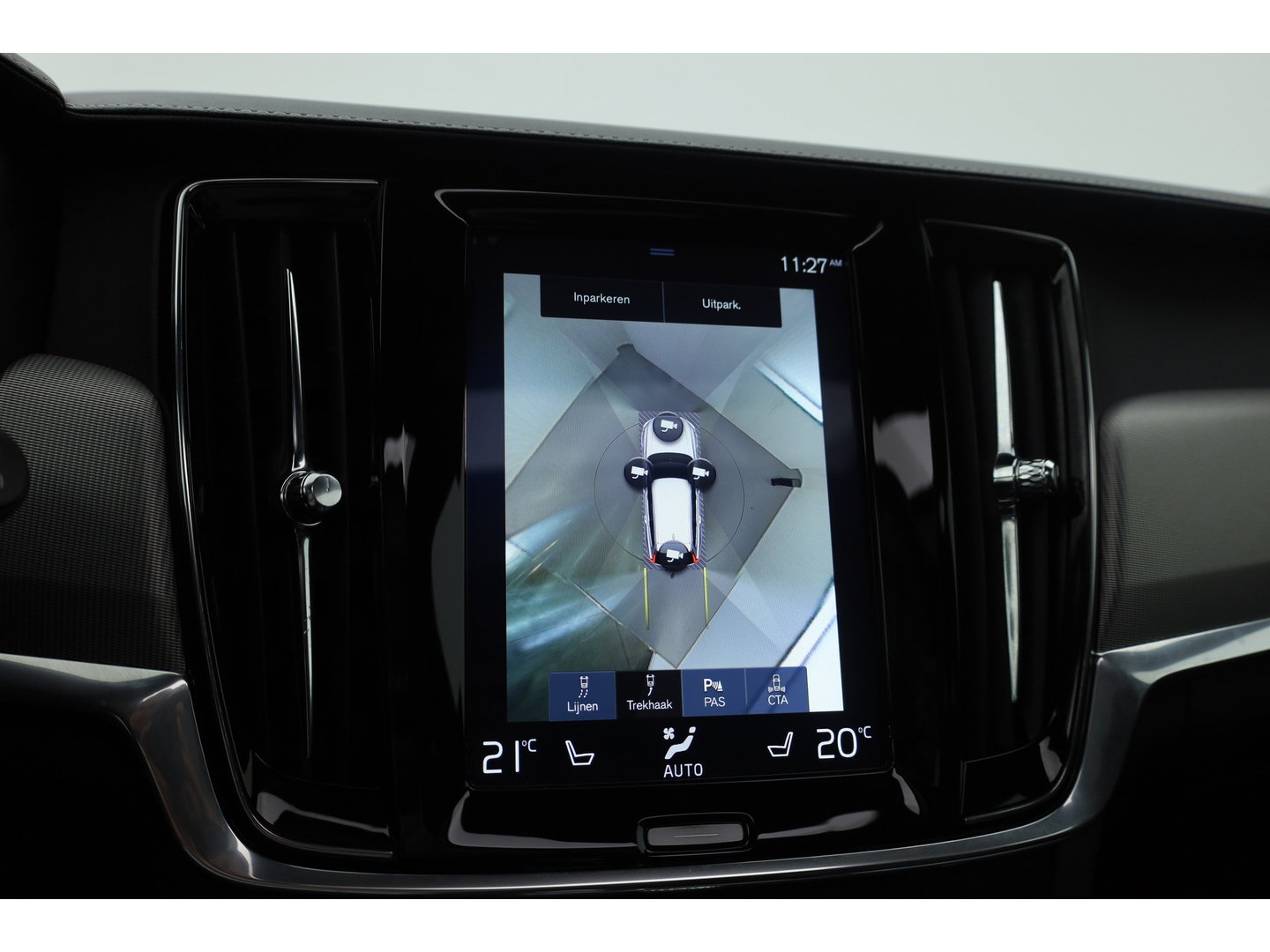 Volvo V90 2.0 T8 AWD R-Design | Pano | Elek. Trekhaak | Memory seats | SOH 77% | Pilot Assist | 20'' | Leder | 360cam