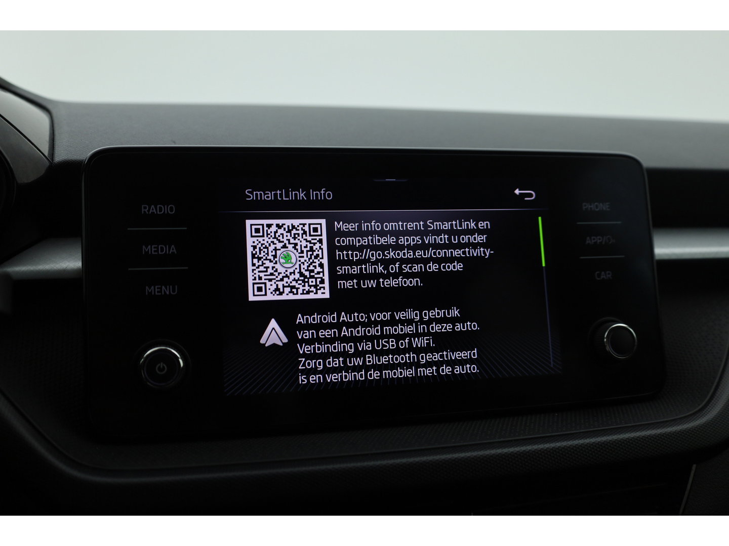 Škoda Fabia 1.0 TSI Ambition DSG | Apple CarPlay & Android Auto | Stoelverw. | Airco | All Season | LED | PDC A