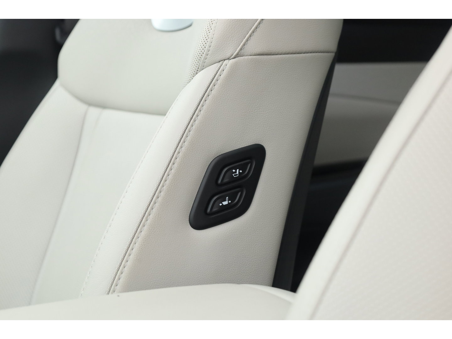 Hyundai Tucson 1.6 T-GDI PHEV Premium 4WD | SOH 99% | Pano | 360cam | Stoelventi. | Elek. Stoelen | 4x Stoelverw. | Krell Audio | NAV + CarPlay |
