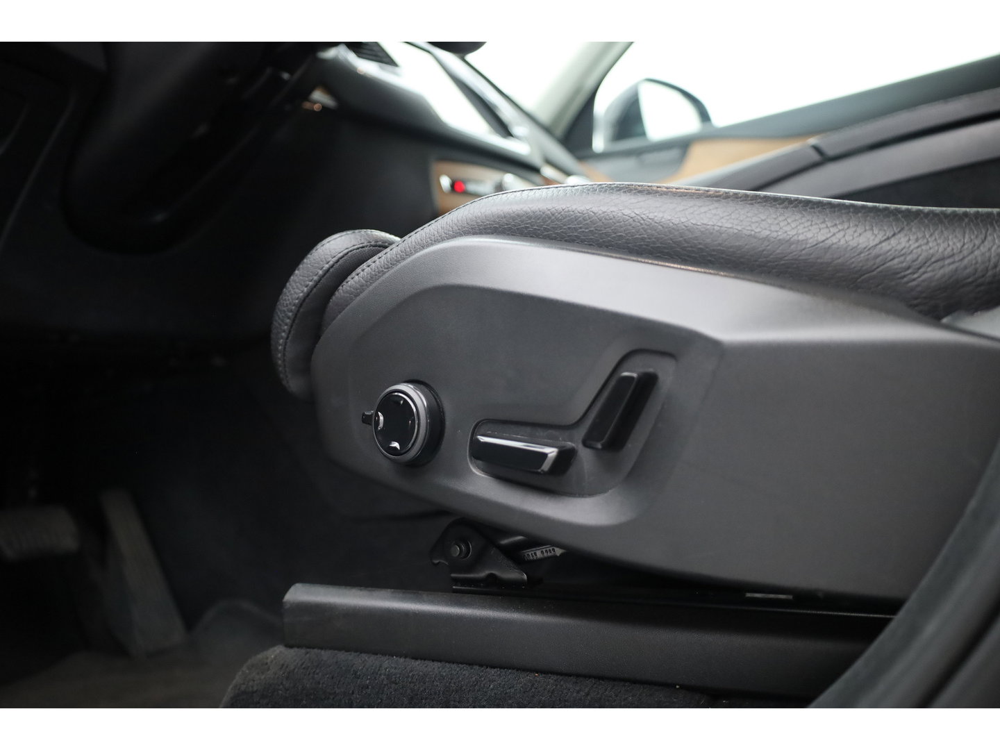 Volvo XC90 2.0 T8 Recharge AWD Inscription | Trekhaak | 360 camera | Harman &  Kardon | 4x stoel + stuurverw. | Adap. Cruise | Dodehoek (Blis )