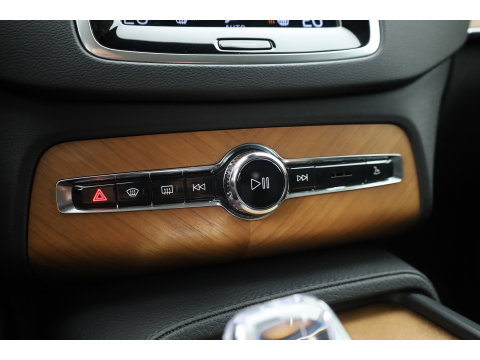 Volvo XC90 2.0 T8 Recharge AWD Inscription | Trekhaak | 360 camera | Harman &  Kardon | 4x stoel + stuurverw. | Adap. Cruise | Dodehoek (Blis )