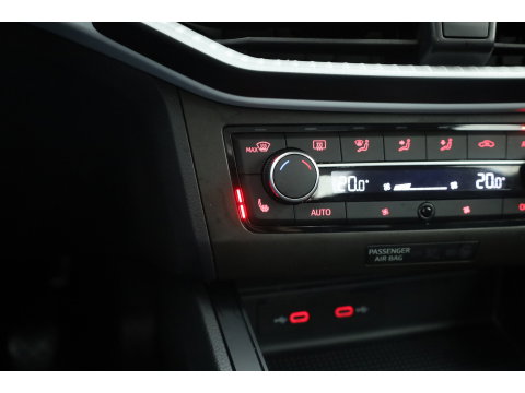 SEAT Ibiza 1.0 EcoTSI Style | Apple CarPlay & Android Auto | Stoelverw. | PDC A | Clima | LED |
