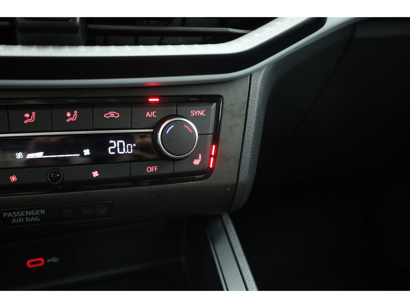 SEAT Ibiza 1.0 EcoTSI Style | Apple CarPlay & Android Auto | Stoelverw. | PDC A | Clima | LED |