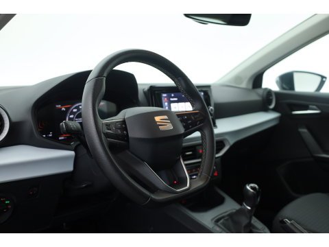 SEAT Ibiza 1.0 EcoTSI Style | Apple CarPlay & Android Auto | Stoelverw. | PDC A | Clima | LED |