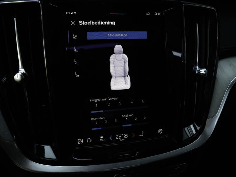Volvo V60 T8 AWD Ultra Dark Bowers & Wilkins Pano Massage Stoelvent. Akoestisch glas 360 Cam