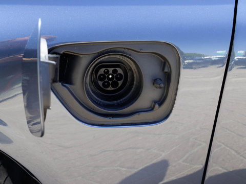 Volvo V60 T8 AWD Ultra Dark Bowers & Wilkins Pano Massage Stoelvent. Akoestisch glas 360 Cam