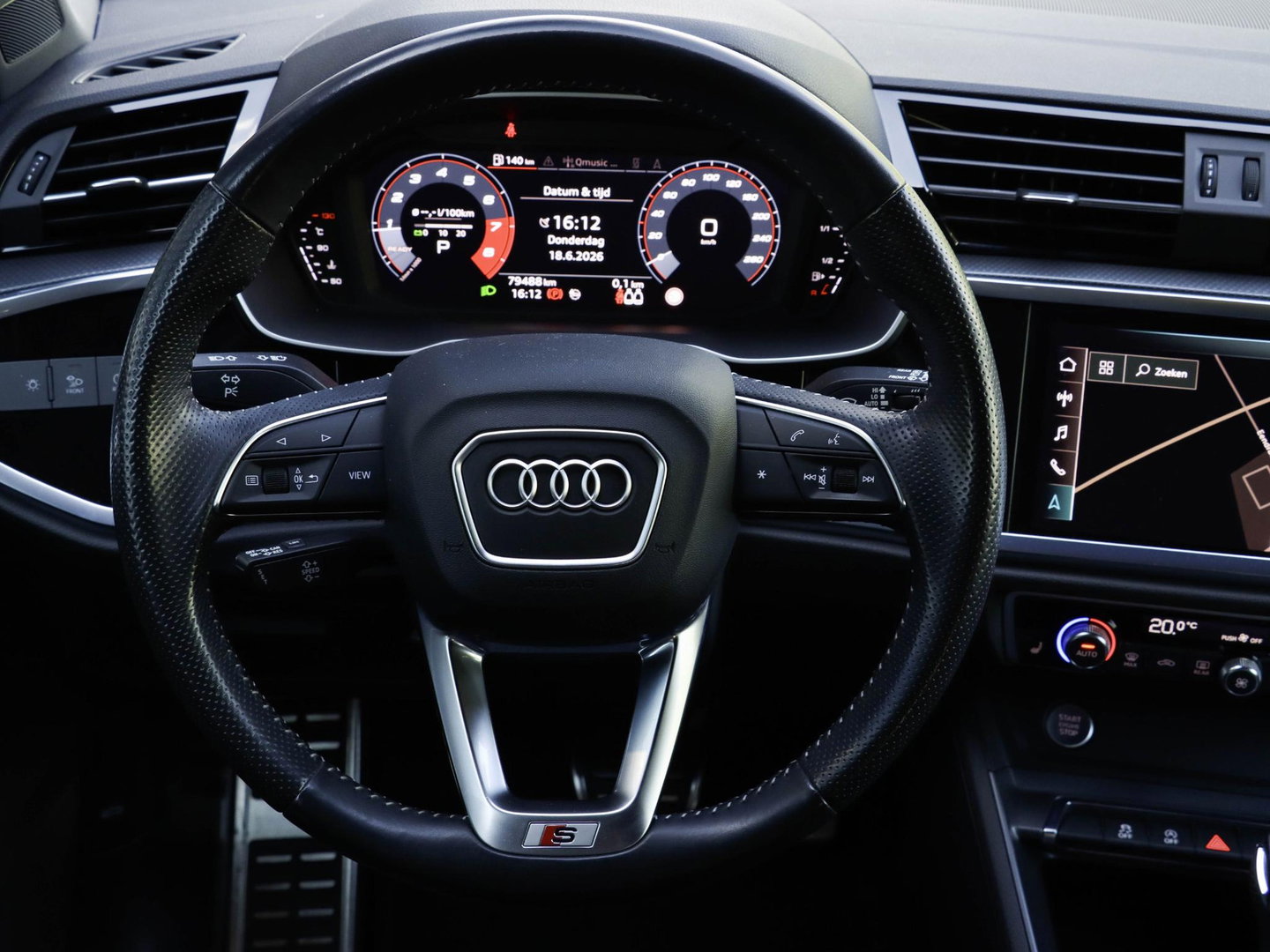 Audi Q3 40 TFSI 190pk Quattro Aut. S line Trekhaak wegkl. Sfeerverl. Virtual Cockpit