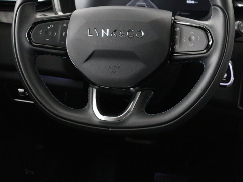 Lynk & Co 01 1.5 Plug In | Panoramadak | infinity by Harman | 360 Camera | Adaptive cruise | Stoelverwarming | Carplay | Memory | Full LED | PHEV
