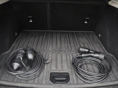 Lynk & Co 01 1.5 Plug In | Panoramadak | infinity by Harman | 360 Camera | Adaptive cruise | Stoelverwarming | Carplay | Memory | Full LED | PHEV