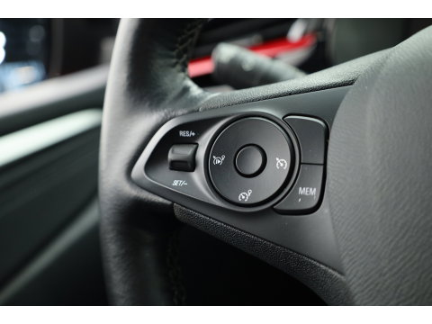 Opel Corsa 1.2 GS Line | Rijklaar! | Dig. Cockpit | Cruise | Camera + PDC | App.Connect | Climate | Dodehoek | DAB | All-Season V