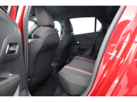 Opel Corsa 1.2 GS Line | Rijklaar! | Dig. Cockpit | Cruise | Camera + PDC | App.Connect | Climate | Dodehoek | DAB | All-Season V