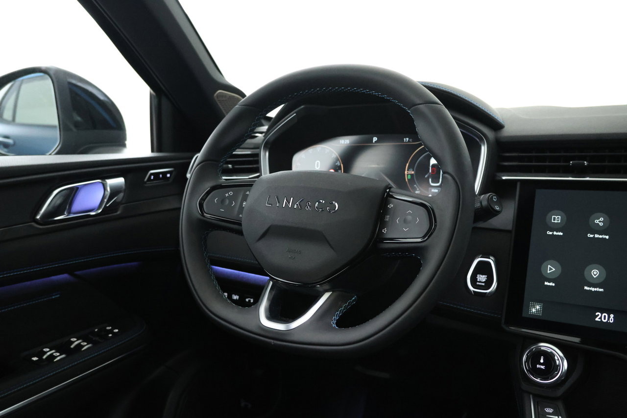 Lynk & Co 01