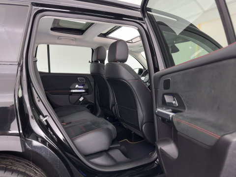 Mercedes-Benz GLB 250 4MATIC AMG-Sportpack Premium Plus Aut. *LEATHER-MICROFIBRE | FULL-LED | AMBIENTLIGHT | WIDE-COCKPIT | HEATED-SPORTSEATS | KEYLESS | NAVI-FULLMAP | ECC | SHIFTPADDLES | MEMORY-PACK | PDC | CRUISE | 21''ALU*