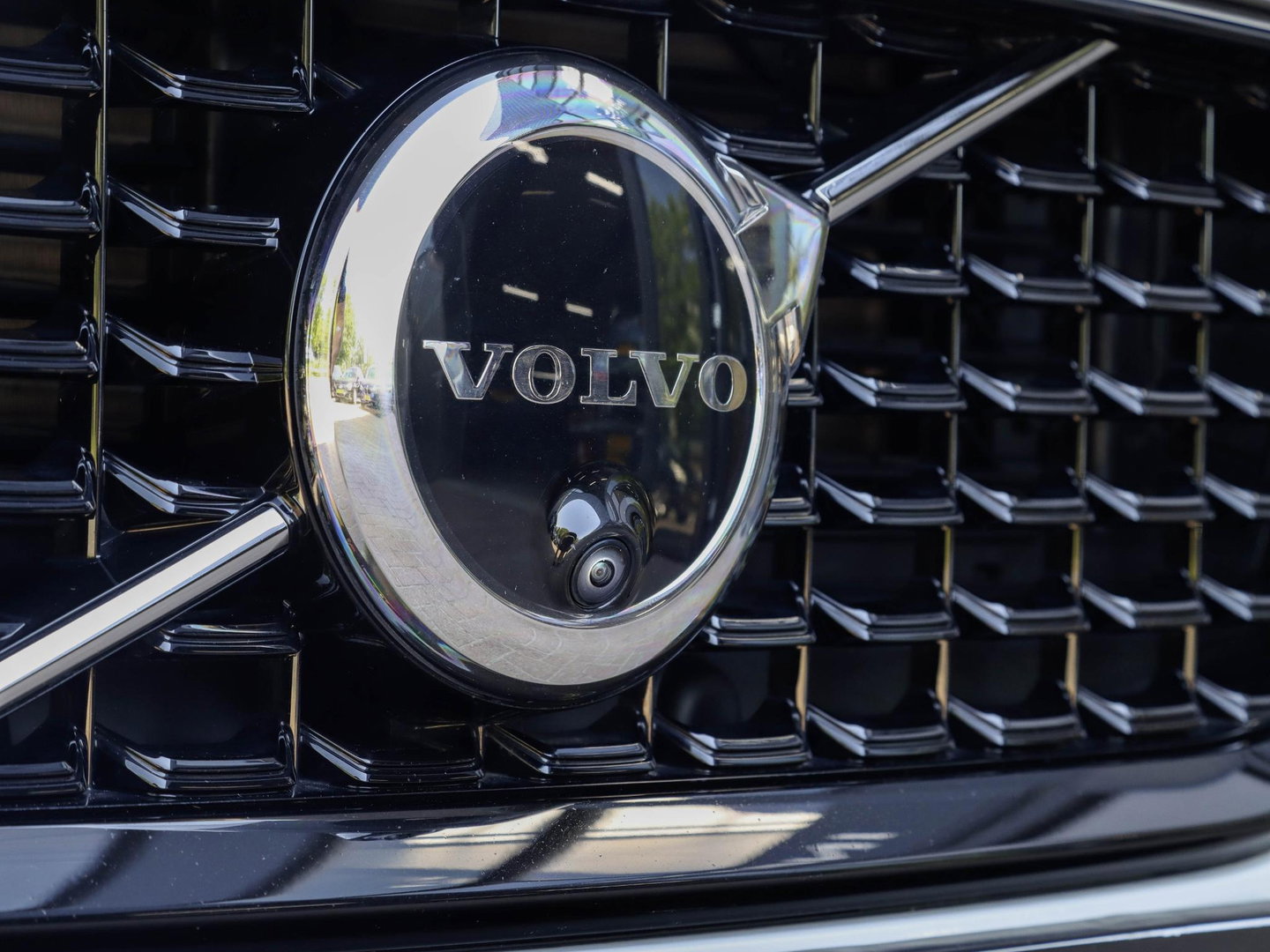 Volvo V60 T8 AWD Ultra Dark Bowers & Wilkins Massagestoelen Stoelventilatie Panodak