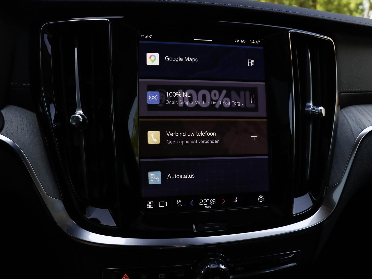 Volvo V60 T8 AWD Ultra Dark Bowers & Wilkins Massagestoelen Stoelventilatie Panodak