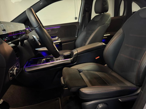 Mercedes-Benz GLA 220 d PANO KEYLESS CAM