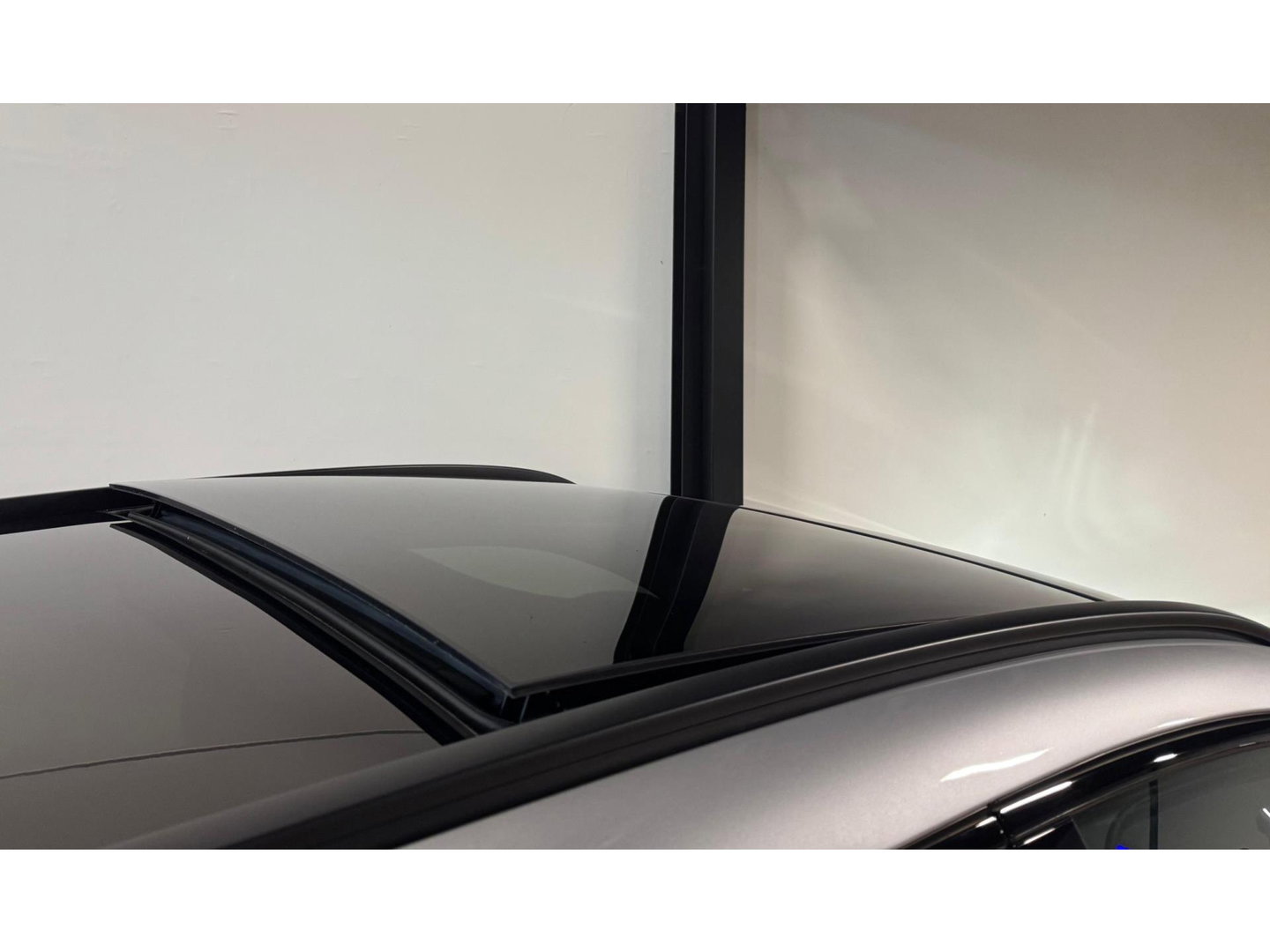 Mercedes-Benz GLA 220 d PANO KEYLESS CAM