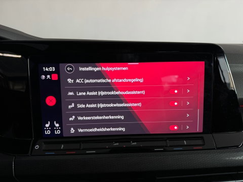 Volkswagen Golf 2.0 TSI GTI Clubsport Pano|HuD|H/K|Keyles|IQ