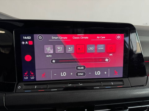 Volkswagen Golf 2.0 TSI GTI Clubsport Pano|HuD|H/K|Keyles|IQ