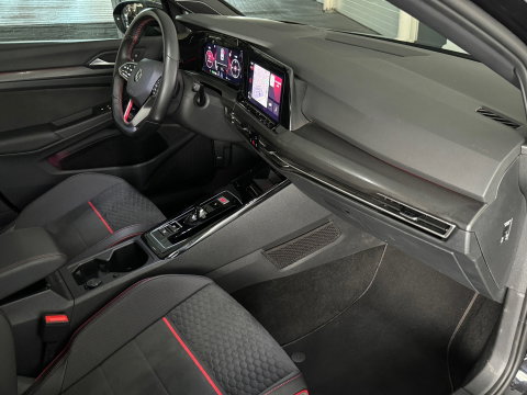 Volkswagen Golf 2.0 TSI GTI Clubsport Pano|HuD|H/K|Keyles|IQ