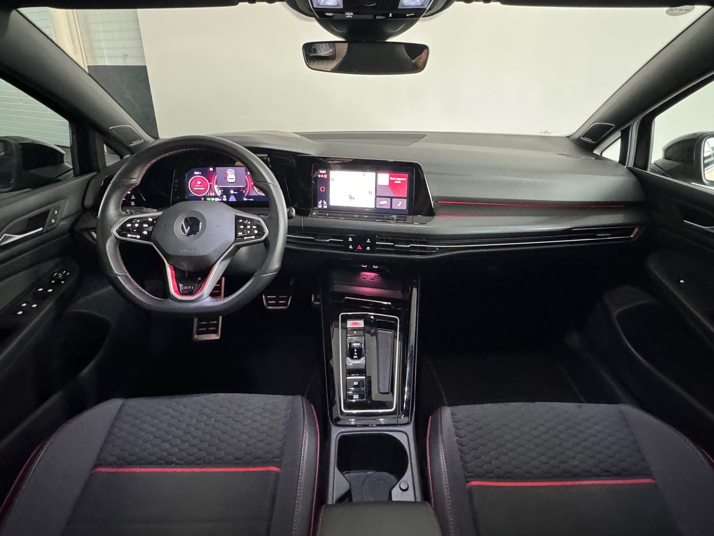Volkswagen Golf 2.0 TSI GTI Clubsport Pano|HuD|H/K|Keyles|IQ