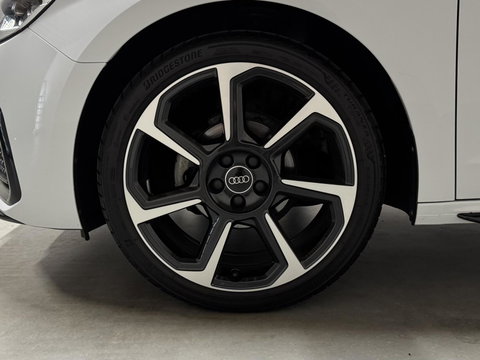 Audi A1 Sportback TFSI S-Line Carplay Cruise NAP