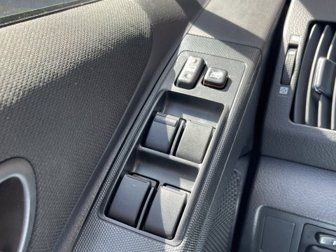 Toyota Corolla Verso 1.8 VVT-i Luna 7p. | Handel & Export | Schuifdak | Cruise Control | Parkeersensoren | Achteruitrijcamera | 16'' Lichtmetaal |