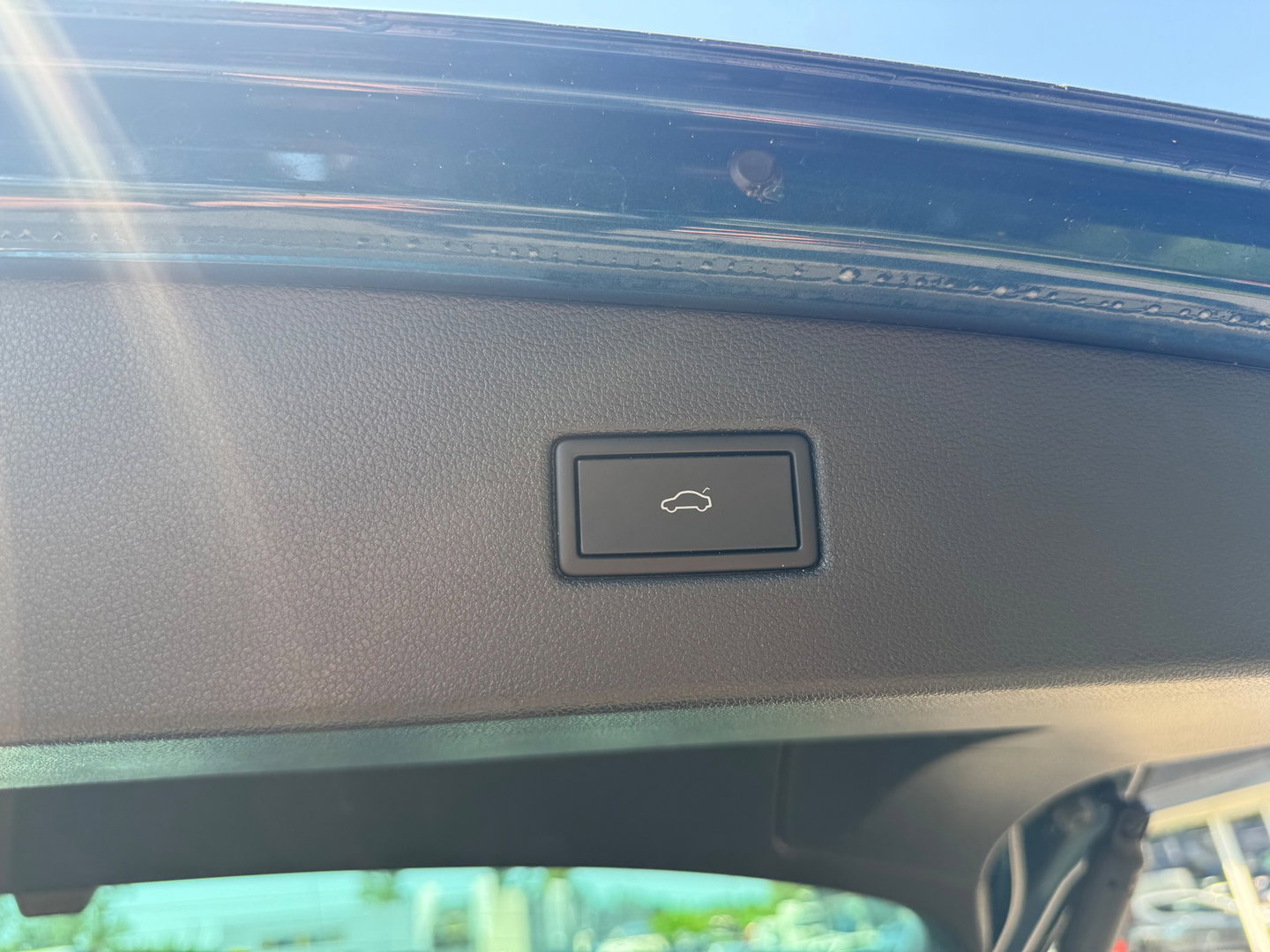 Volkswagen Tiguan 2.0 TDI 150PK DSG PANO LED KEYLESS