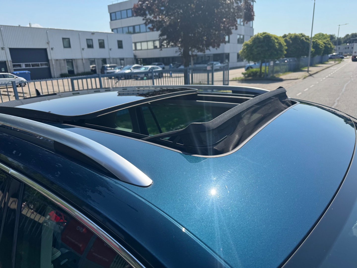 Volkswagen Tiguan 2.0 TDI 150PK DSG PANO LED KEYLESS