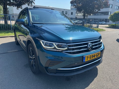 Volkswagen Tiguan 2.0 TDI 150PK DSG PANO LED KEYLESS