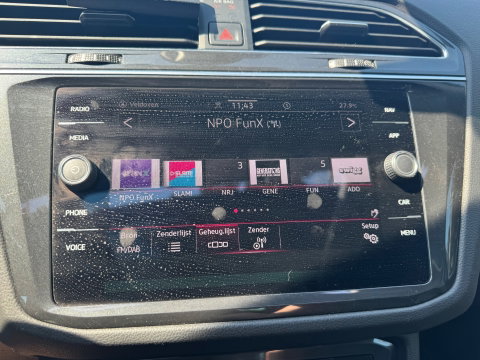 Volkswagen Tiguan 2.0 TDI 150PK DSG PANO LED KEYLESS