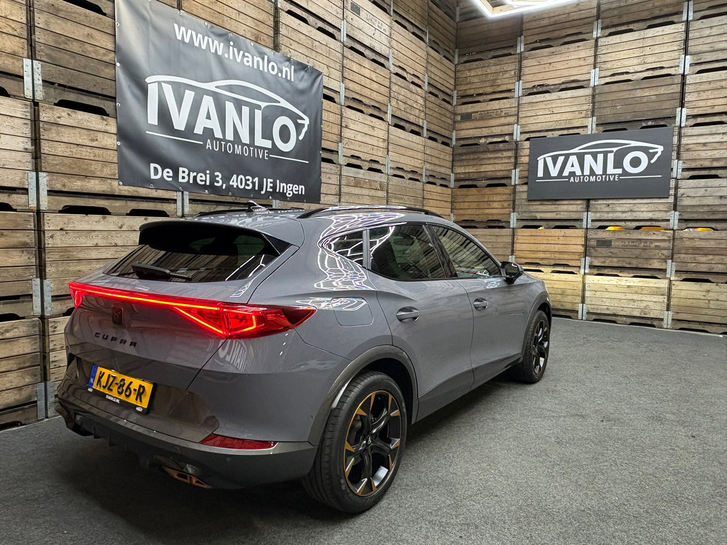 CUPRA Formentor 1.4 TSI e-Hybrid Essential Panoramadak LED Matrix Camera Cruise 18"LM
