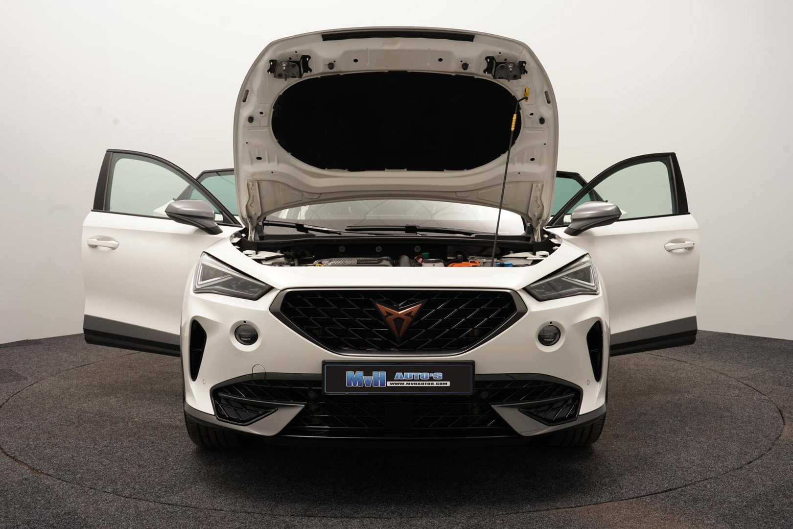 CUPRA Formentor 1.4 e-Hybrid VZ Performance|SOH.99%|PANO|KUIPSTOEL|