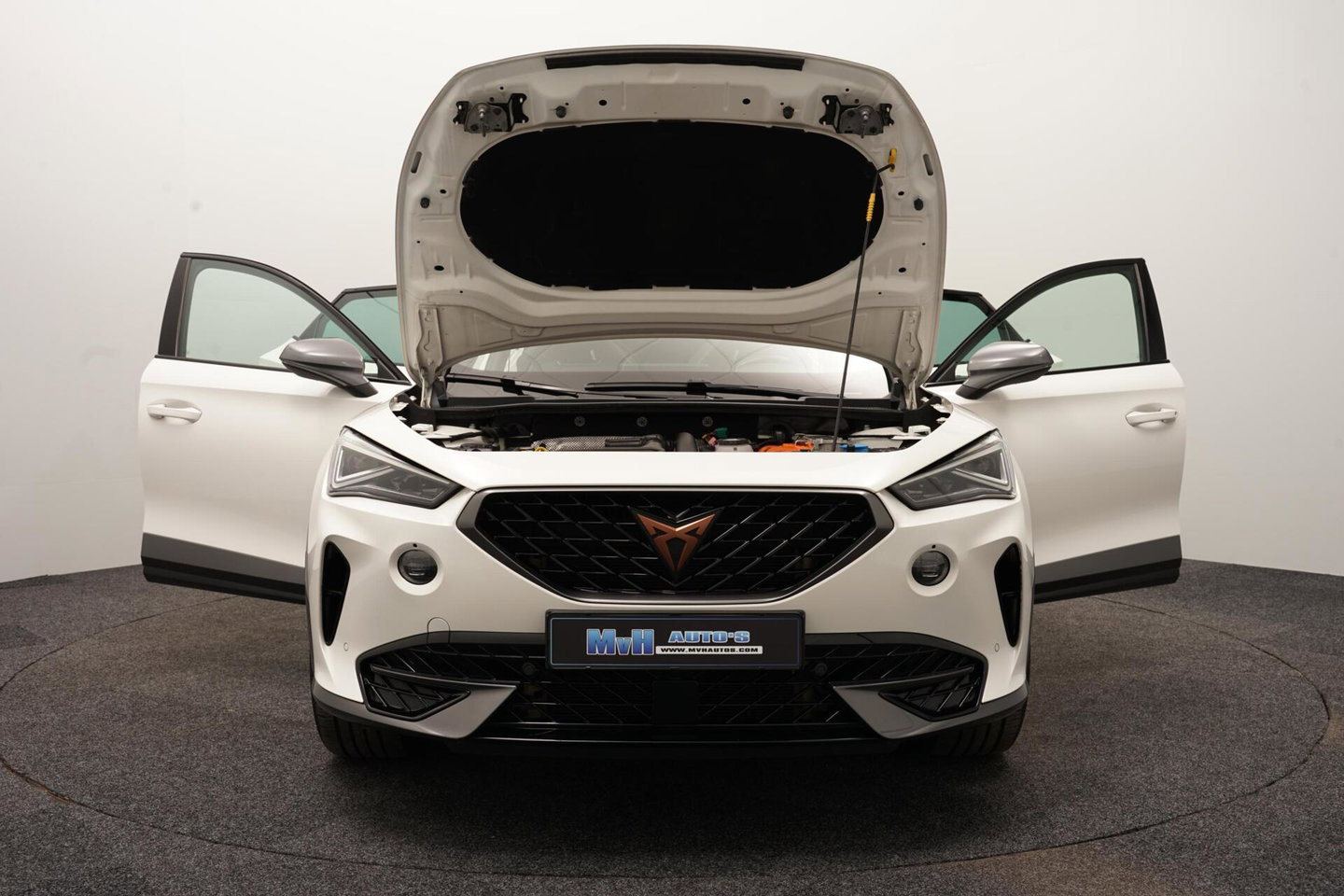 CUPRA Formentor 1.4 e-Hybrid VZ Performance|SOH.99%|PANO|KUIPSTOEL|