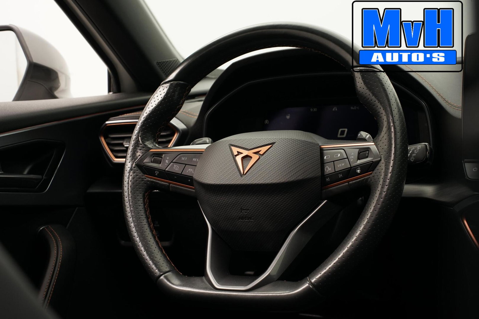 CUPRA Formentor 1.4 e-Hybrid VZ Performance|SOH.99%|PANO|KUIPSTOEL|