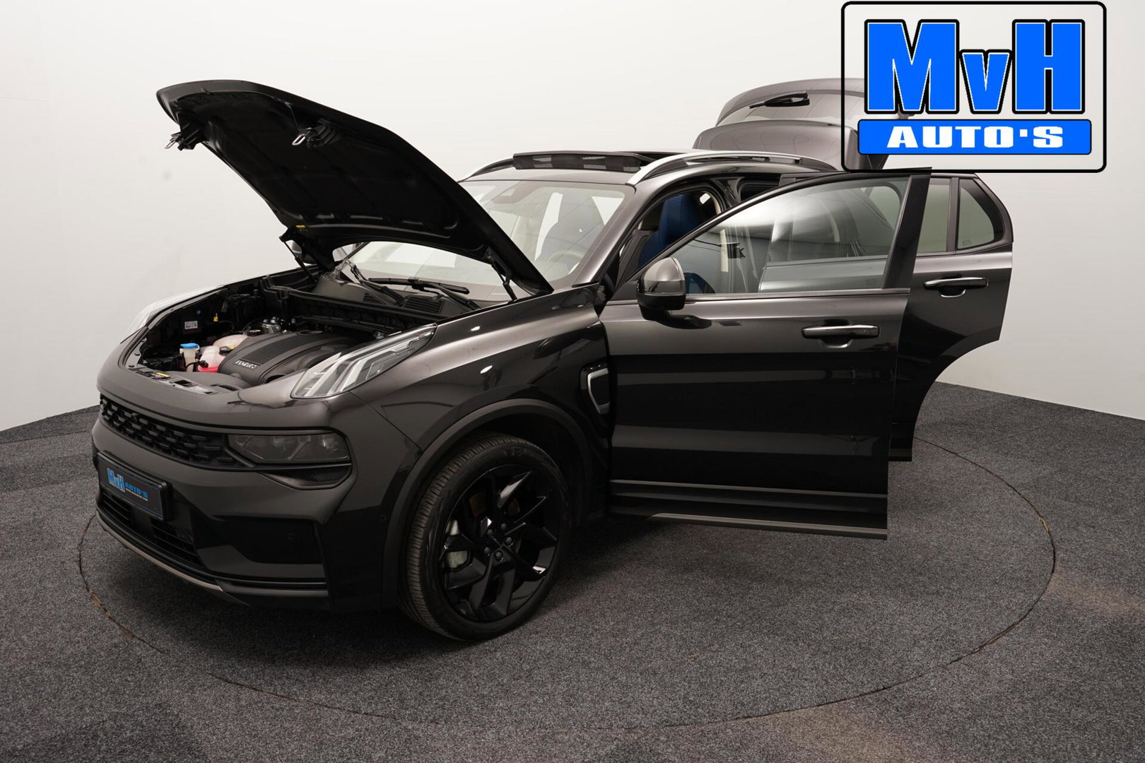 Lynk & Co 01 1.5 Plug-in Hybride|FULL BLACK XL|SOH.97%|360ºCAM|PANO