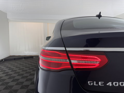 Mercedes-Benz GLE Coupé 400 4MATIC Aut. *LEATHER | FULL-LED | MEMORY-PACK | HEATED-CONTOURSEATS | CAMERA | NAVI-FULLMAP | TOPVIEW | SHIFTPADDLES | AMBIENTLIGHT | ECC | HEAD-UP | PDC | CRUISE | TOWBAR | 20''ALU*
