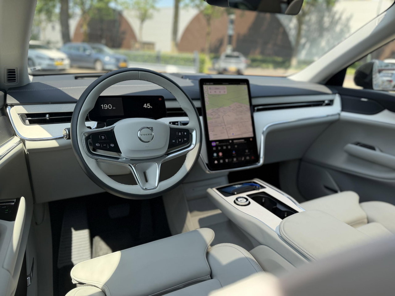 Volvo EX90