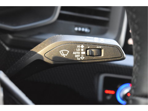 Audi A1 Sportback 35 TFSI PRO LINE 150 PK Bi-Tone | Z+W banden | Carplay | Stoelverwarming | VIrtual Cockpit | Cruise Control | DAB | Full LED