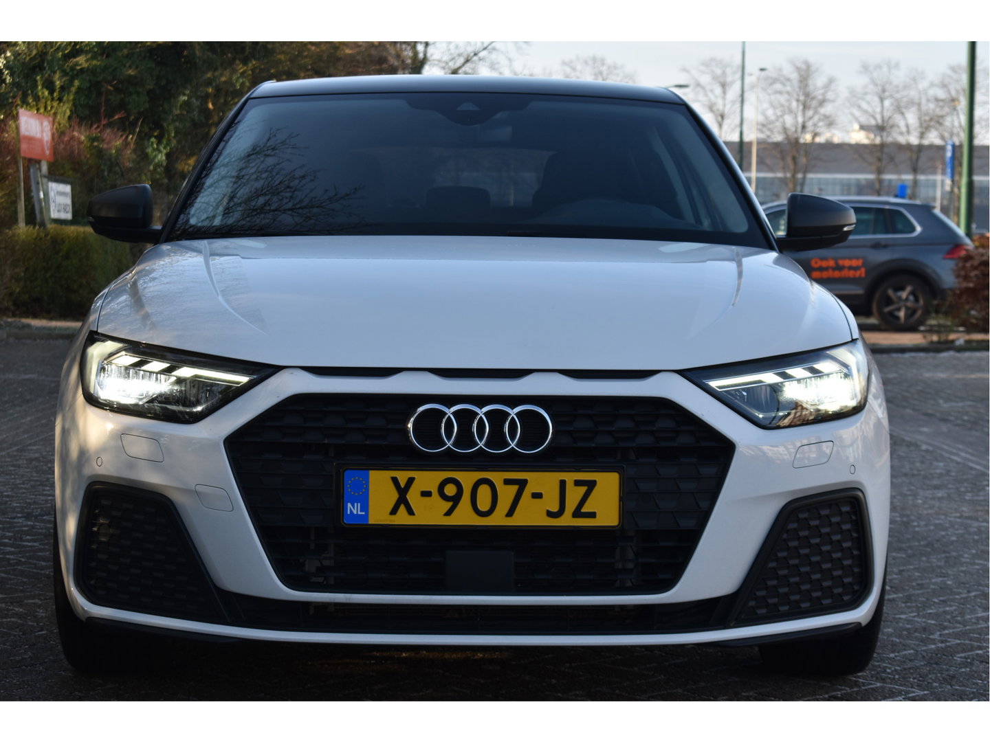 Audi A1 Sportback 35 TFSI PRO LINE 150 PK Bi-Tone | Z+W banden | Carplay | Stoelverwarming | VIrtual Cockpit | Cruise Control | DAB | Full LED
