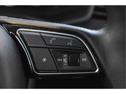 Audi A1 Sportback 35 TFSI PRO LINE 150 PK Bi-Tone | Z+W banden | Carplay | Stoelverwarming | VIrtual Cockpit | Cruise Control | DAB | Full LED