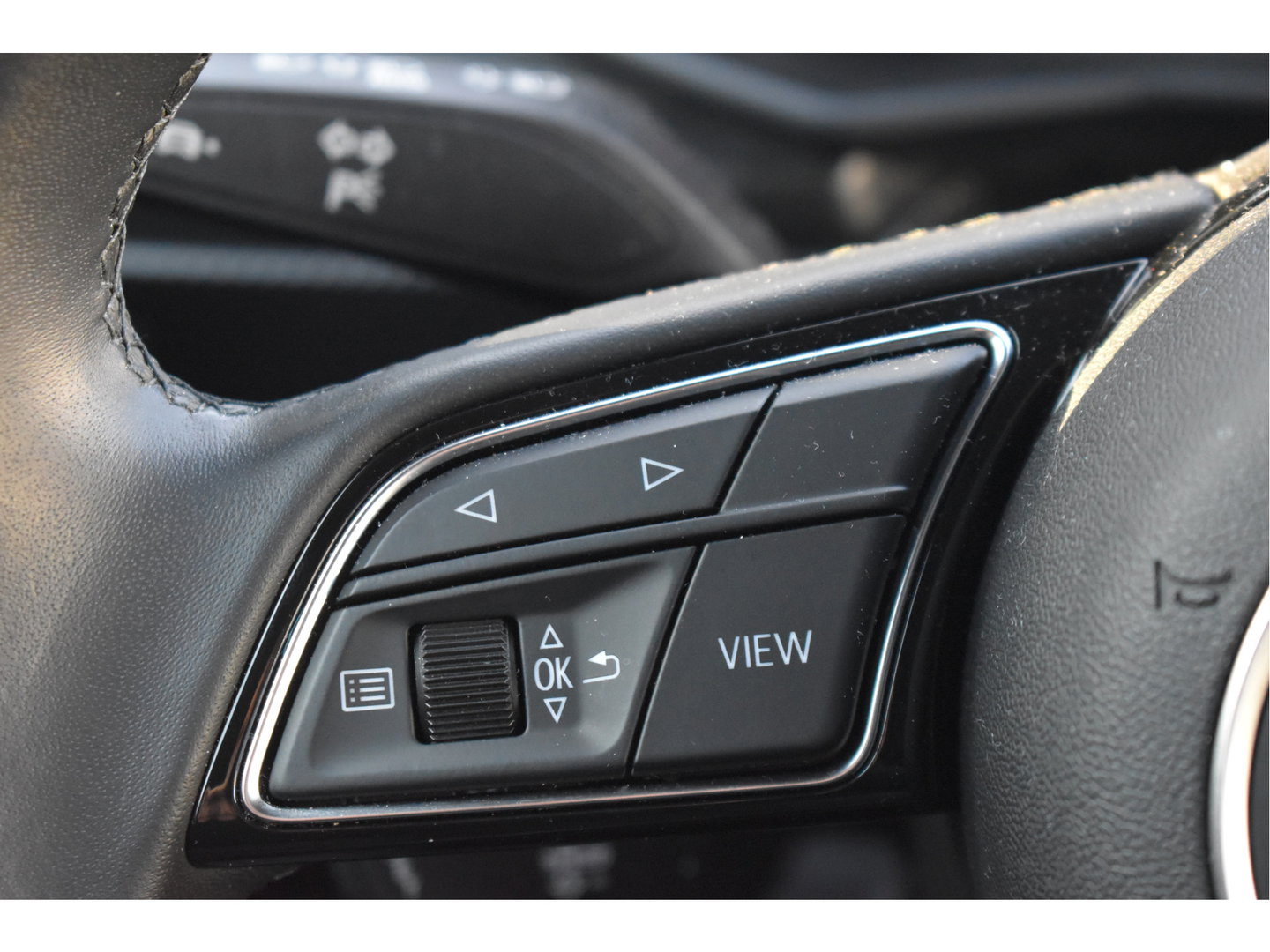 Audi A1 Sportback 35 TFSI PRO LINE 150 PK Bi-Tone | Z+W banden | Carplay | Stoelverwarming | VIrtual Cockpit | Cruise Control | DAB | Full LED