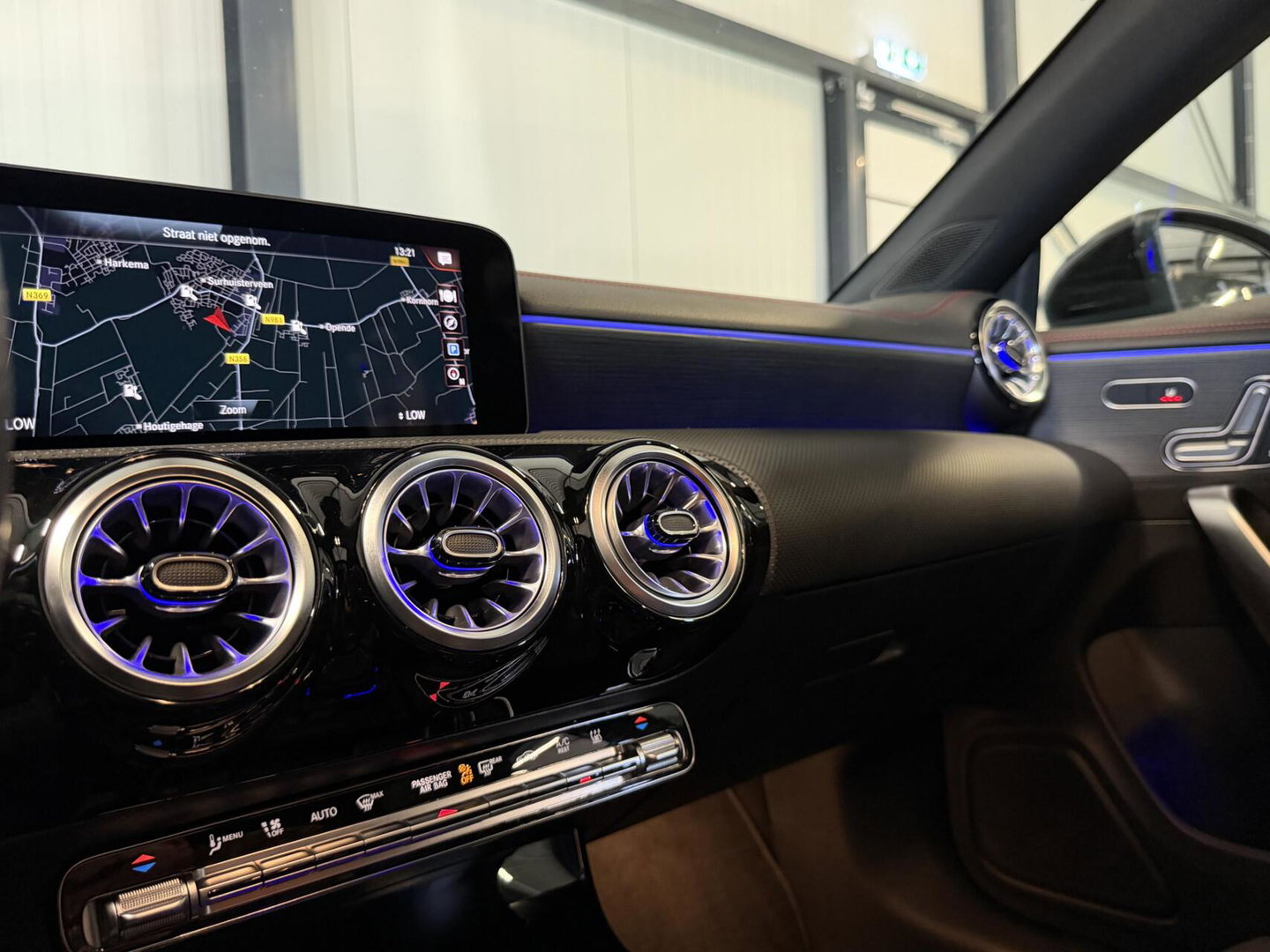 Mercedes-Benz CLA Shooting Brake 250 e AMG Pano Premium