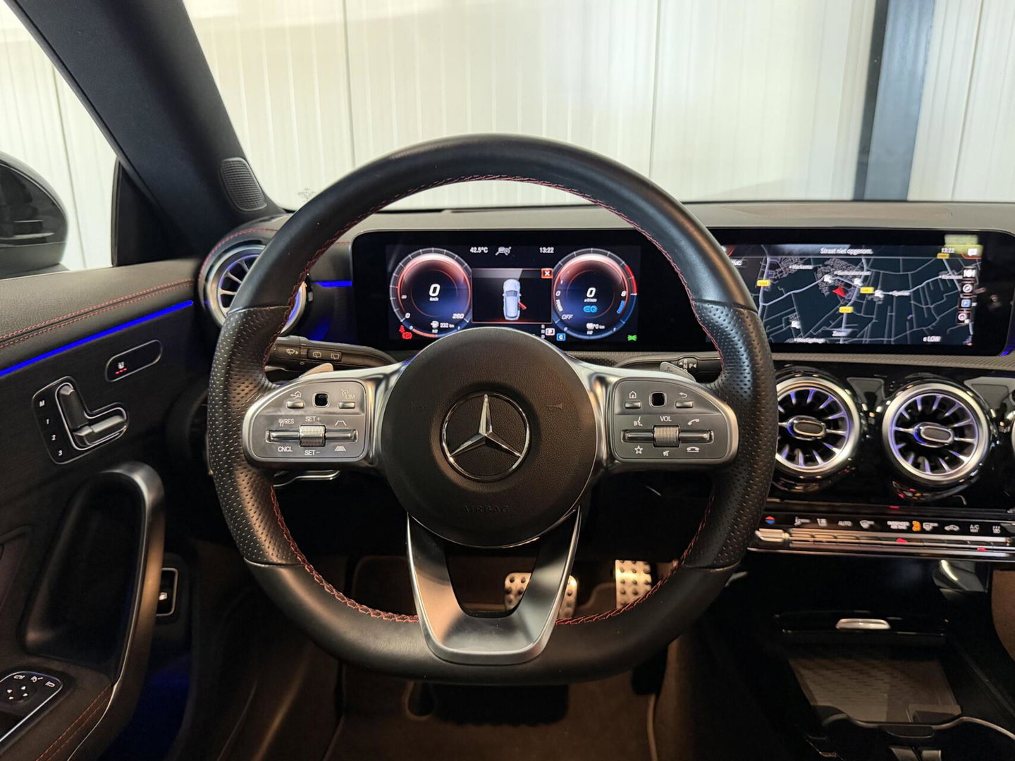 Mercedes-Benz CLA Shooting Brake 250 e AMG Pano Premium